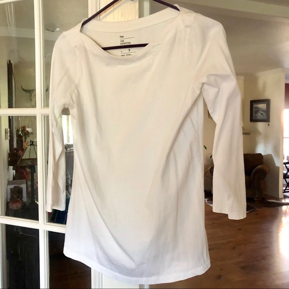 GAP Tops - Boatneck Blouse S
